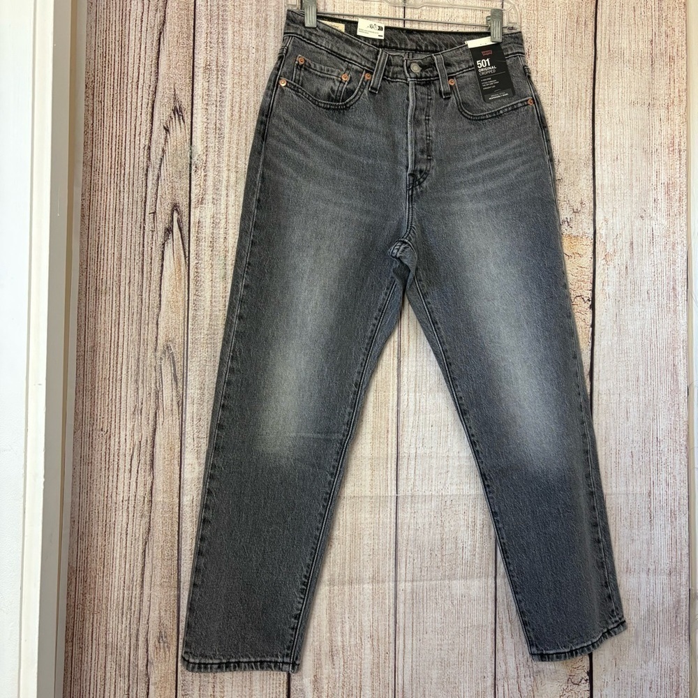 Levis 501 Womens Original Cropped Straight Leg Jeans size 27x26 - Picture 2 of 13